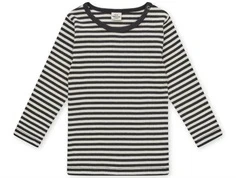 langærmet t-shirt fra Mads Nørgaard med striber i sort og råhvid